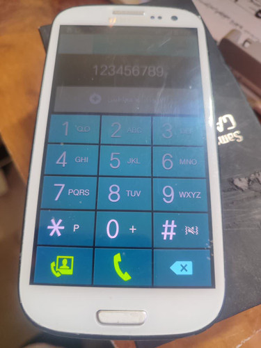 گوشی گلکسی اس 3 I9300 سامسونگ با هاله روی ال سی دی